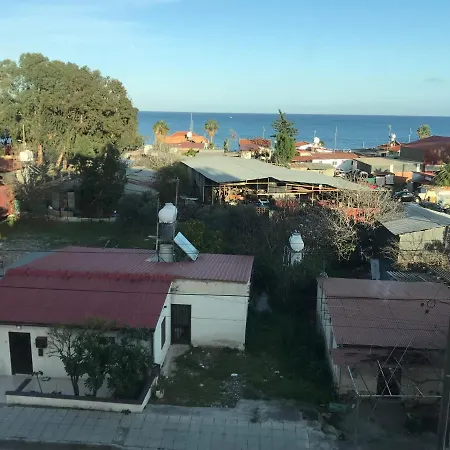 Pelagos 302 Sea View-mackenzie * Larnaca